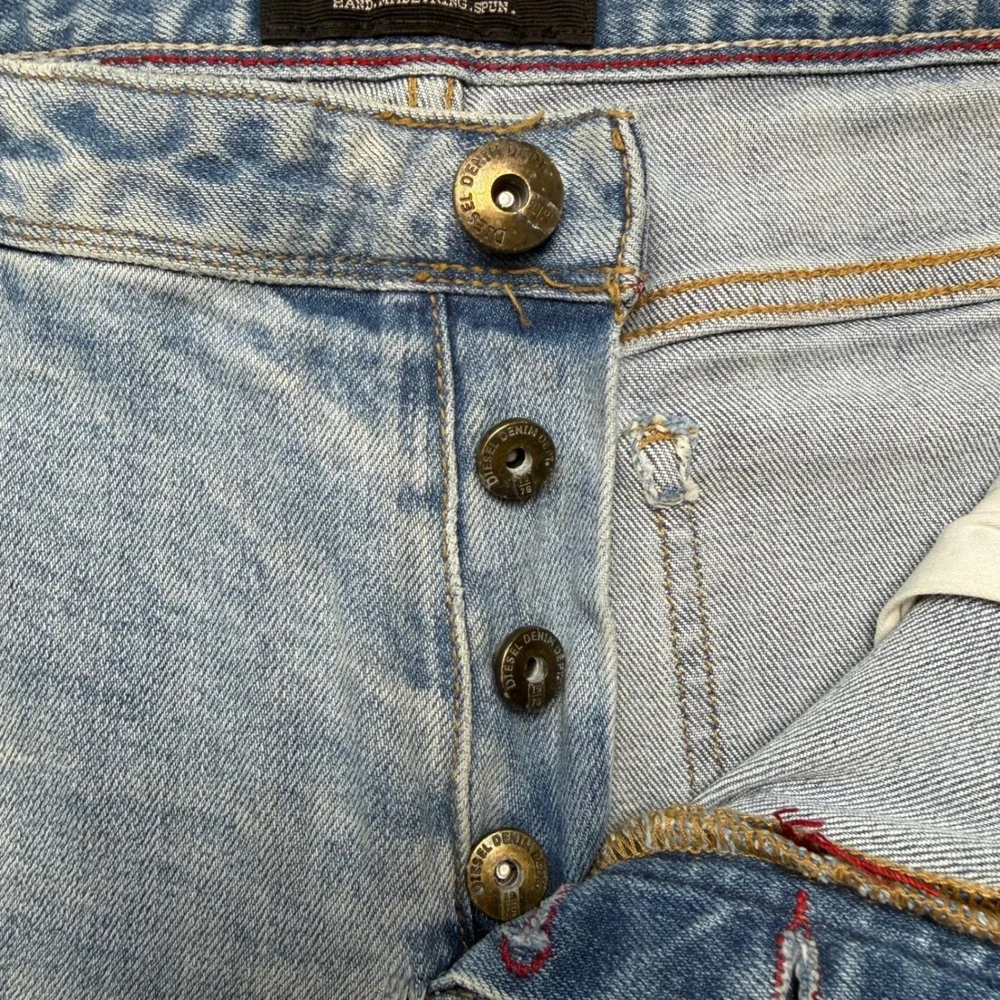 Diesel Classic Bootcut Jeans Mens 36x32 Light Wash Blue Stretch Denim Button Fly